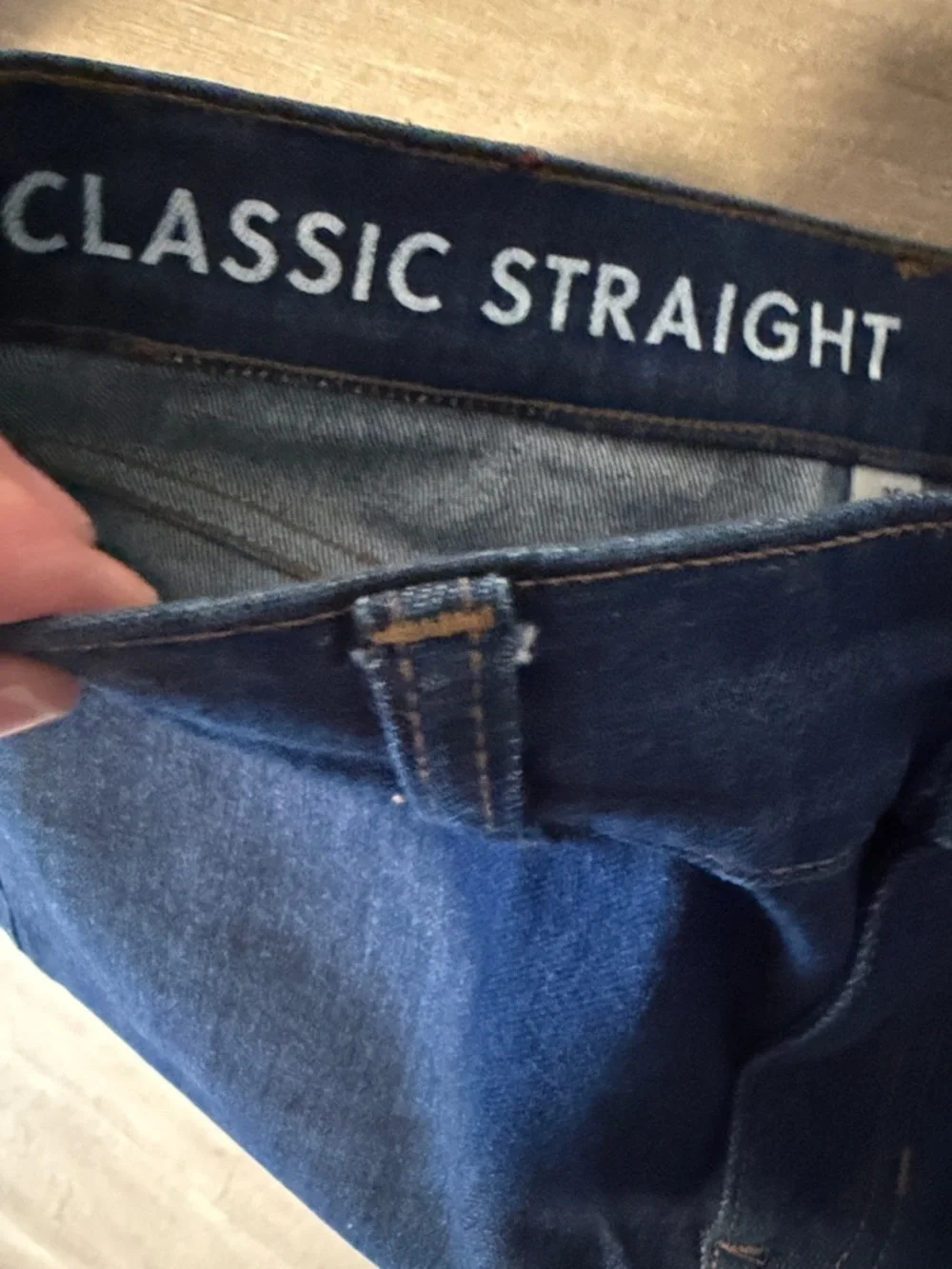J. Crew Women’s  Classic Straight Jeans premium Candiani denim dark wash Size 25